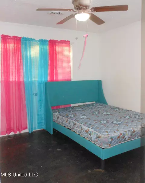 Bedroom - 316 Southbrook Dr, Jackson, MS 39211 photo 3 of 8