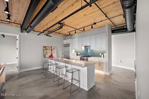 Kitchen - 145 Republic St #902, Madison, MS 39110 photo 4 of 6