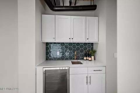 Kitchen - 145 Republic St #902, Madison, MS 39110 photo 6 of 6
