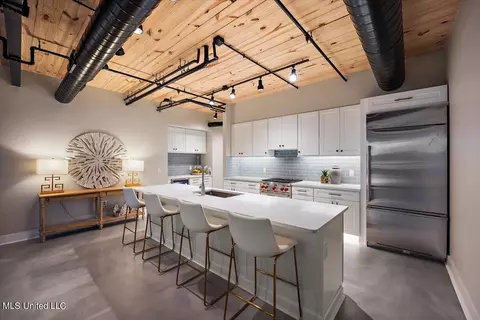 Kitchen - 145 Republic St #702, Madison, MS 39110 photo 4 of 6