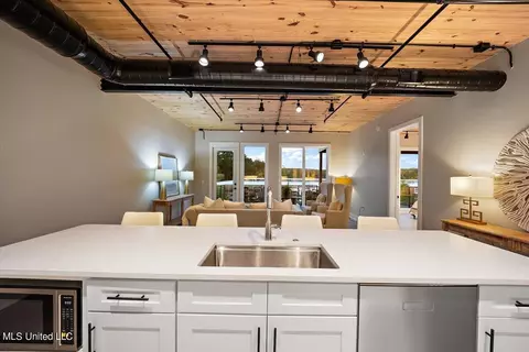 Kitchen - 145 Republic St #702, Madison, MS 39110 photo 6 of 6