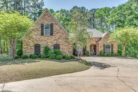 311 Remington Dr, Brandon, MS 39042