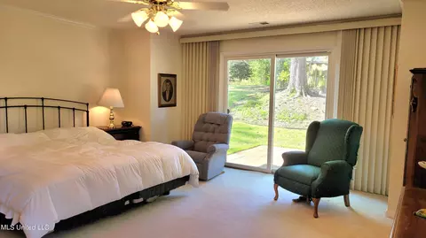 Bedroom - 4367 Starlanding Rd, Nesbit, MS 38651 photo 1 of 4