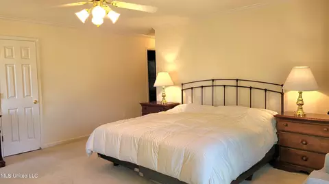 Bedroom - 4367 Starlanding Rd, Nesbit, MS 38651 photo 2 of 4
