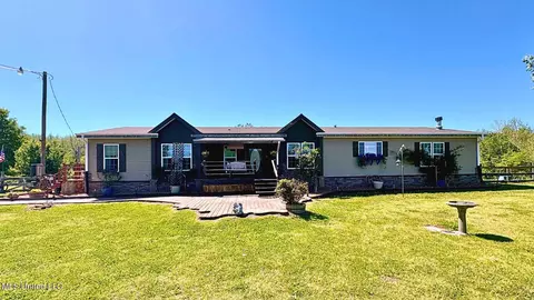 9695 Fox Gate Dr, Hernando, MS 38632