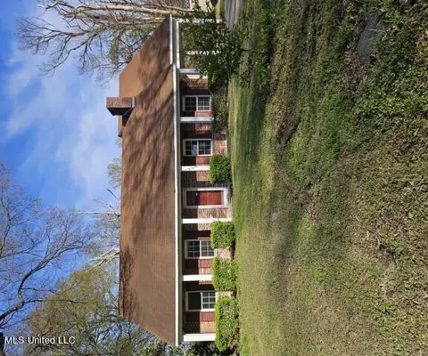 1465 E John Cv, Greenville, MS 38703