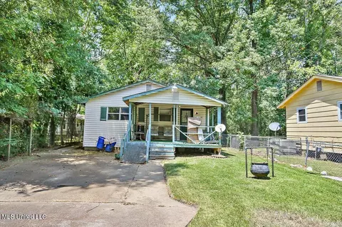 3248 Mable St, Jackson, MS 39209