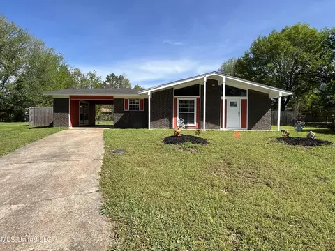 112 Truman Cir, Jackson, MS 39213