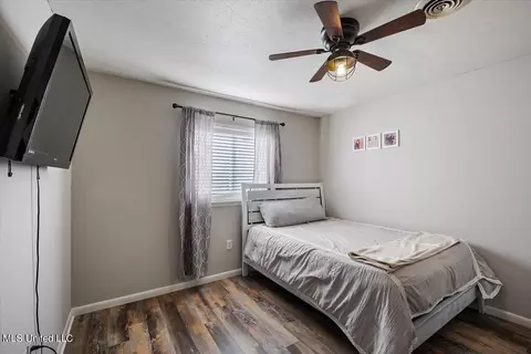 Bedroom - 109 Martha Ln, Brandon, MS 39042 photo 6 of 6