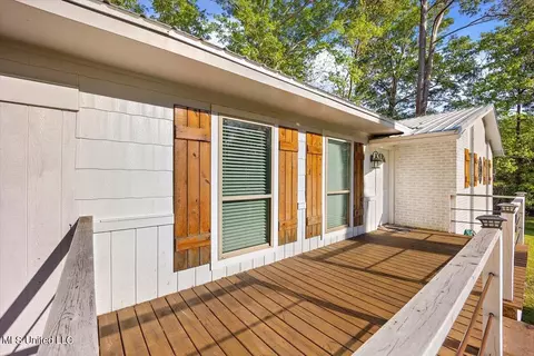 Exterior - 109 Martha Ln, Brandon, MS 39042 photo 2 of 3
