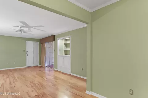Other - 5155 Wayneland Dr #B-6, Jackson, MS 39211 photo 2 of 5