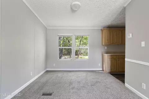 11612 Independence Rd, Moss Point, MS 39562 photo 12