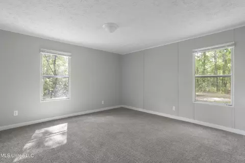 11612 Independence Rd, Moss Point, MS 39562 photo 22