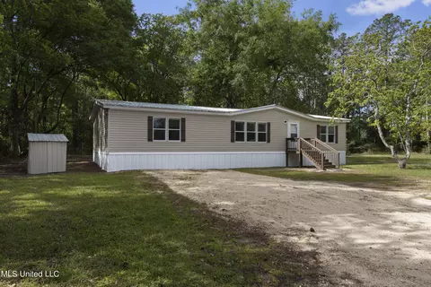 11612 Independence Rd, Moss Point, MS 39562 photo 7