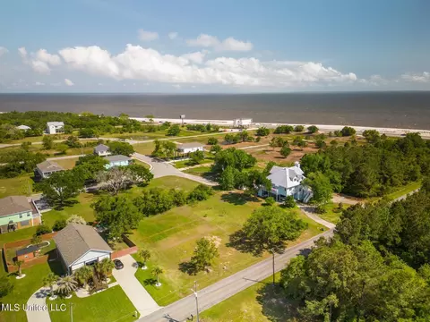 196 White Harbor Rd, Long Beach, MS 39560 photo 3