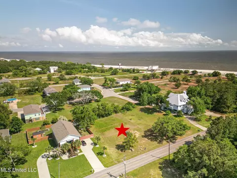 196 White Harbor Rd, Long Beach, MS 39560