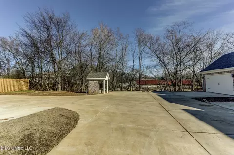 View/Area - 192 E South St, Hernando, MS 38632 photo 3 of 3