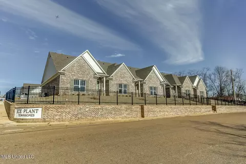 View/Area - 192 E South St, Hernando, MS 38632 photo 2 of 3