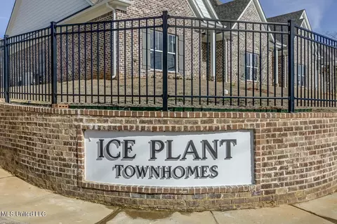 192 E South St, Hernando, MS 38632