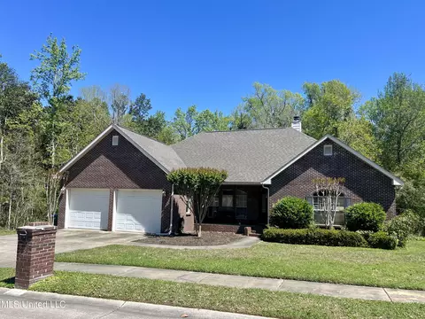 806 Magnolia Bayou Blvd, Ocean Springs, MS 39564