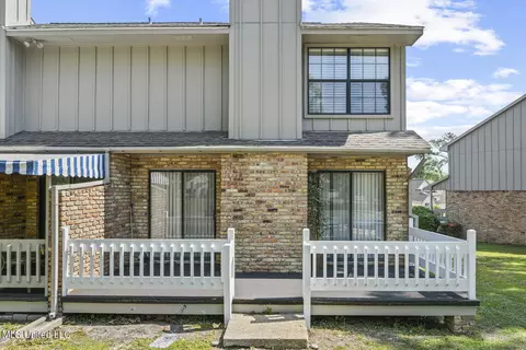 Exterior - 406 Highpoint Dr, Diamondhead, MS 39525 photo 3 of 3