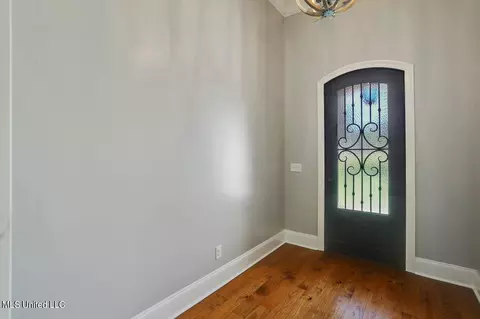 Entry Way - 126 Ridgetop Cir, Flowood, MS 39232 photo 1 of 1