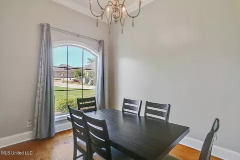 Dining - 126 Ridgetop Cir, Flowood, MS 39232 photo 1 of 2