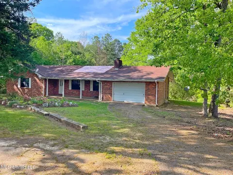 7420 County Line Rd, Carthage, MS 39051