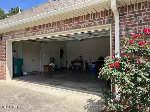Exterior - 604 Ashwood Dr, Wiggins, MS 39577 photo 5 of 13