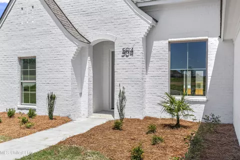 Exterior - 504 Portner Dr, Canton, MS 39046 photo 2 of 4