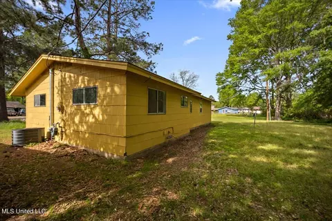 Exterior - 2516 Montebello Drive Dr, Jackson, MS 39213 photo 1 of 1