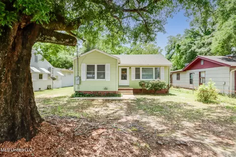1257 24th St, Gulfport, MS 39501