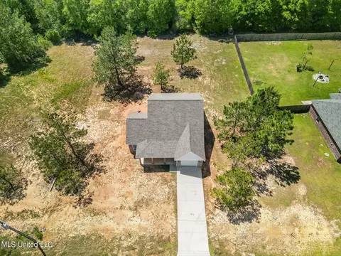 22 Colony Rd, Mchenry, MS 39561 photo 2