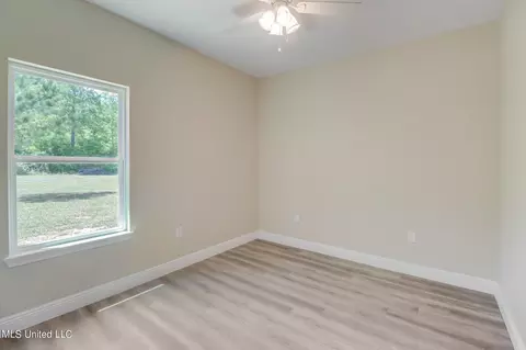 22 Colony Rd, Mchenry, MS 39561 photo 16