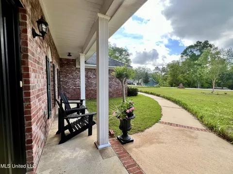 Exterior - 9809 Pine Trl, Vancleave, MS 39565 photo 4 of 11