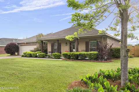 598 Oak Park Circle Cir, Pearl, MS 39208