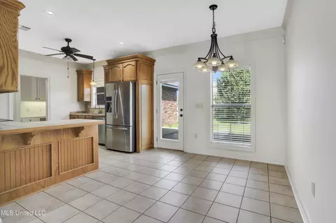 Kitchen - 511 Kate Lofton Dr, Brandon, MS 39047 photo 1 of 4