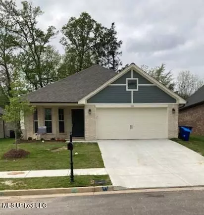 7933 Gardendale Dr, Olive Branch, MS 38654