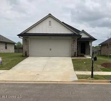 7932 Gardendale Dr, Olive Branch, MS 38654