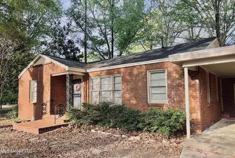 504 S Leflore Ave, Cleveland, MS 38732