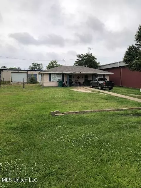 2304 26th Ave, Gulfport, MS 39501