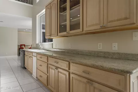 Kitchen - 2003 Claudette Ct, Biloxi, MS 39531 photo 2 of 9