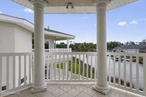 Exterior - 2003 Claudette Ct, Biloxi, MS 39531 photo 7 of 11