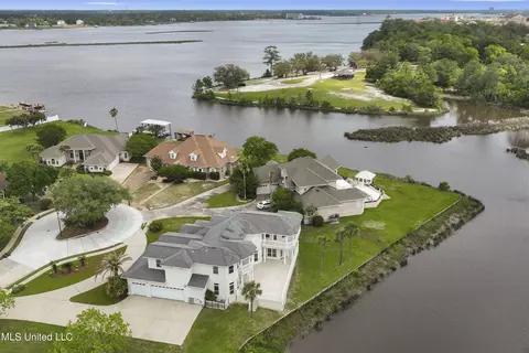 View/Area - 2003 Claudette Ct, Biloxi, MS 39531 photo 4 of 6