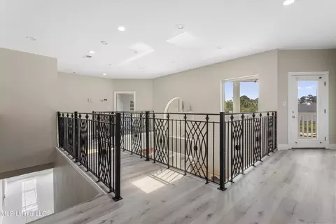 Entry Way - 2003 Claudette Ct, Biloxi, MS 39531 photo 5 of 8