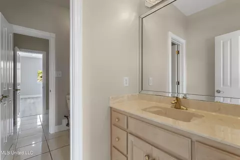 Bath - 2003 Claudette Ct, Biloxi, MS 39531 photo 6 of 6