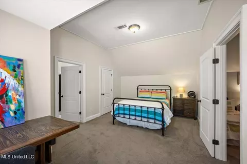 Bedroom - 204 Catherine Cor, Brandon, MS 39047 photo 6 of 7