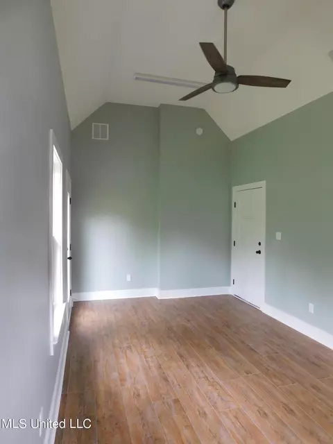 Bedroom - 1457 N Thunderbird, Hernando, MS 38632 photo 1 of 3