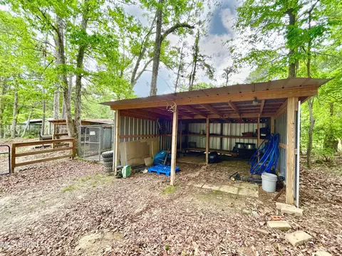 Exterior - 258 Hebron Hill Dr, Brandon, MS 39042 photo 31 of 33
