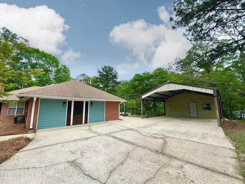 Exterior - 258 Hebron Hill Dr, Brandon, MS 39042 photo 6 of 33